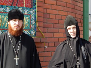Благочинный 3-его Л-кузнецкого благочиния и игумнья Серафимо-Покровского монастыря матушка Нектария